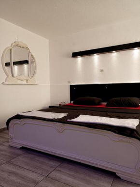 Kice Apartments